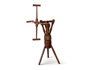 Early American Yarn Winder