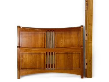 Stickley Cherry Queen-Size Bed