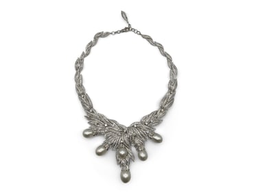 18K White Gold Diamond and Pearl Necklace