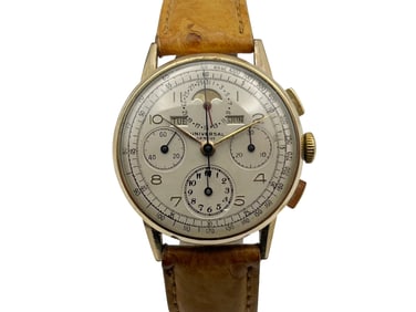 Universal Geneve Tri-Compax Watch
