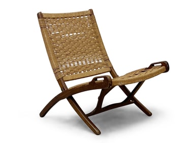 Hans Wegner-style Folding Lounge Chair