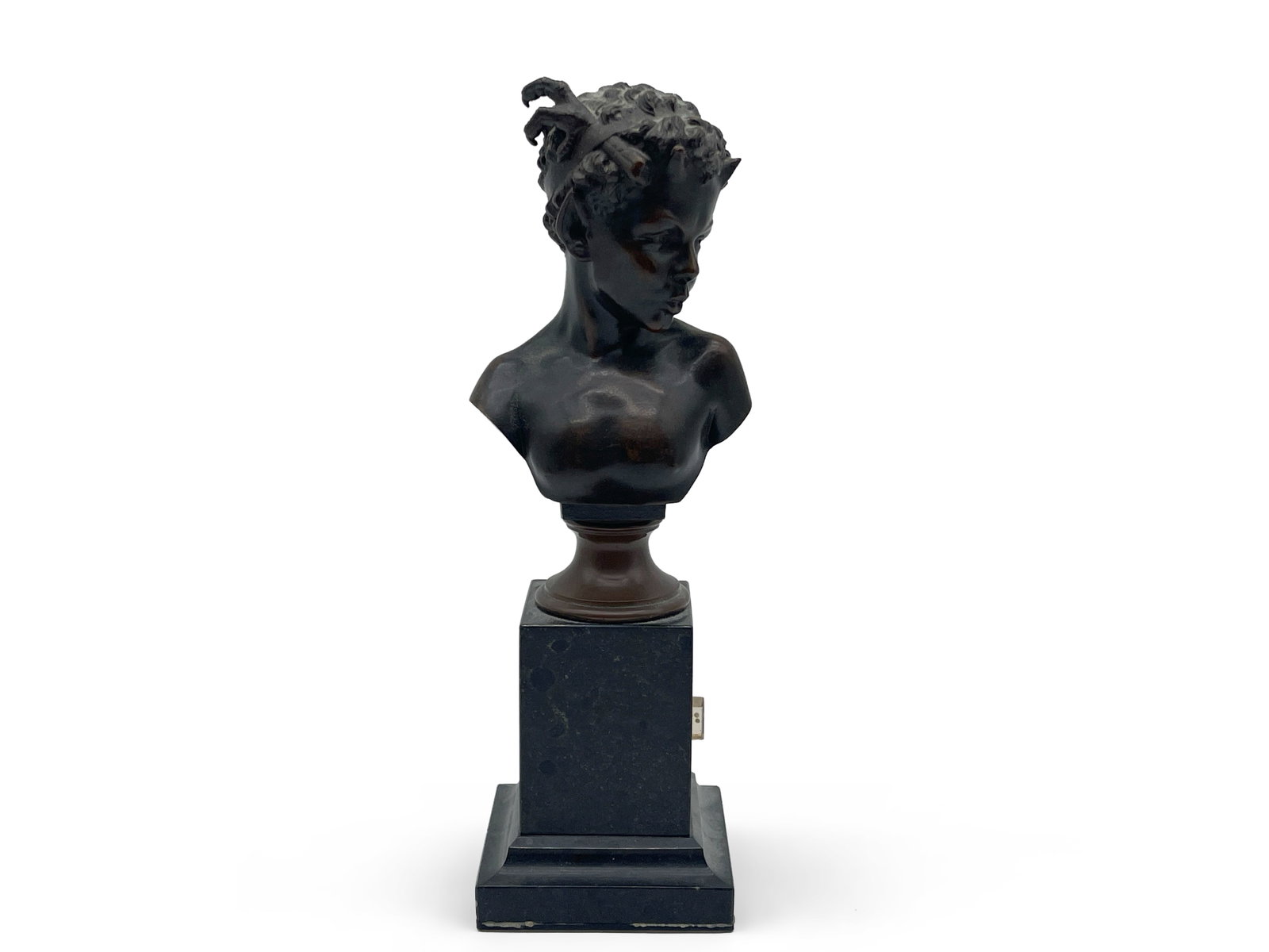 Heinz Hoffmeister. Bronze Sculpture: Nymph: Heinz Hoffmeister (1851-1894). A bronze sculpture of a young nymph mounted on a marble base. Signed and with foundry mark of H. Gladenbeck & Sohn. 11in tall x 3-1/2in wide. | Philadelphia Metro area d