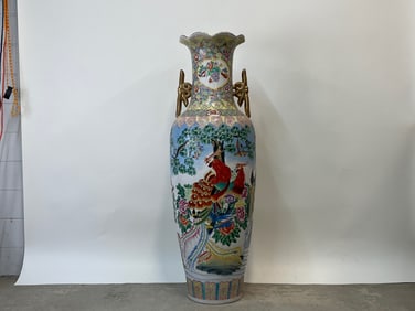 Chinese Famille Rose Porcelain Palace Vase