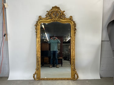 Large Louis XV-style Giltwood Mirror
