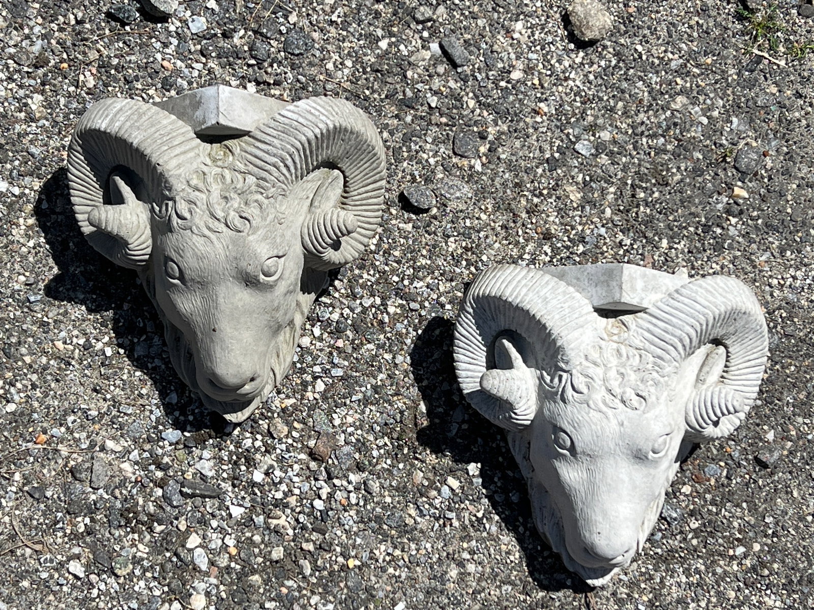 Pair of Cast Stone Ram's Head Wall Brackets (1 of 4)