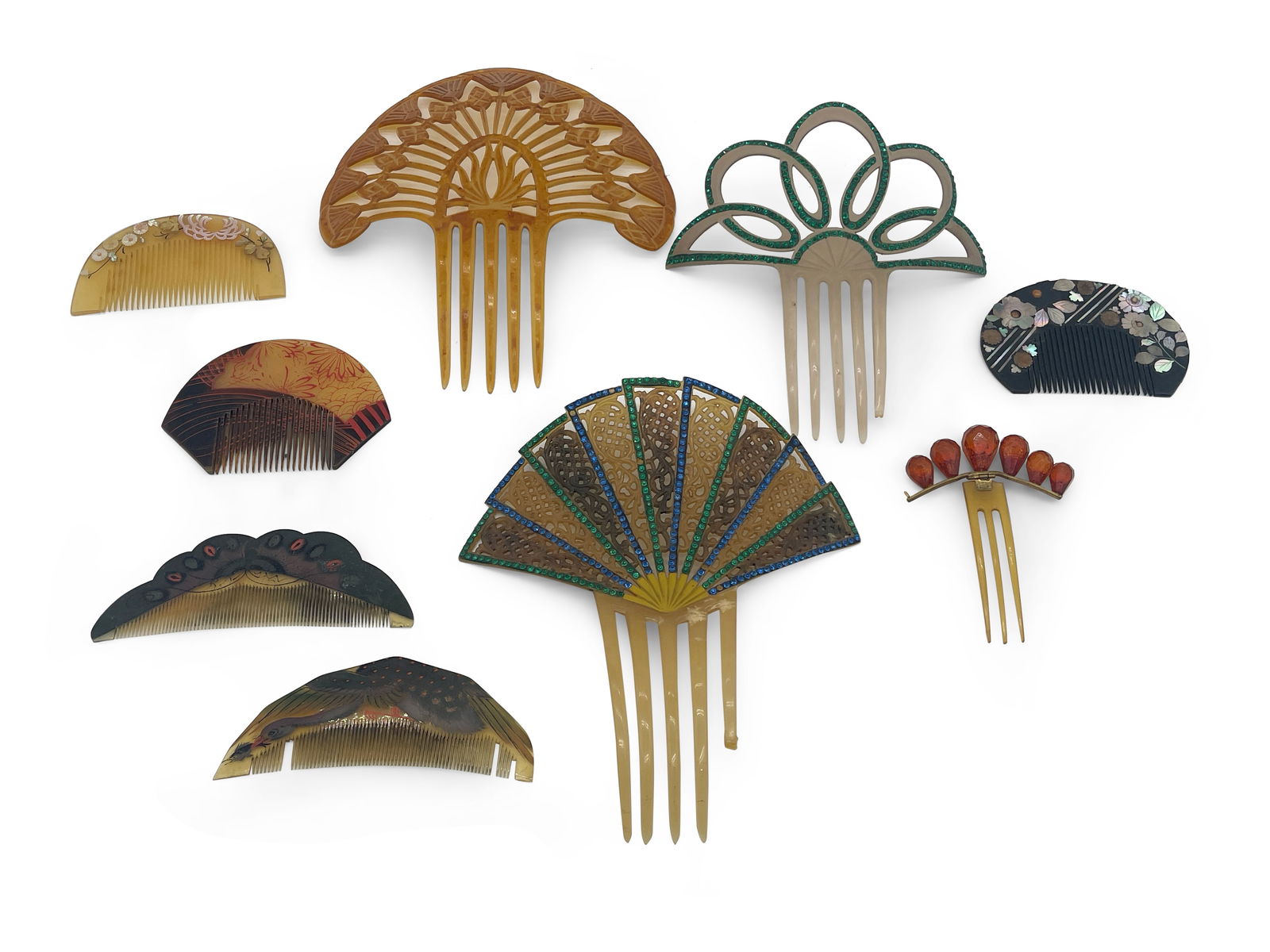 Art Deco Carved Hair Combs (1 of 12)