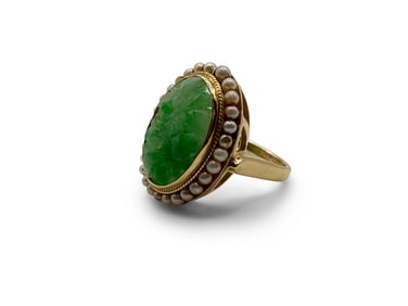 14K Yellow Gold Carved Jade Ring