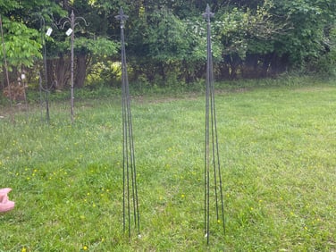 Pair Iron Fleur de Lis Garden Spikes