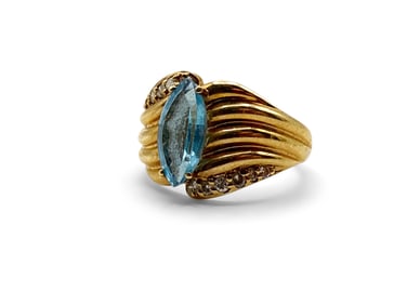 14K Yellow Gold Aquamarine and Diamond Ring