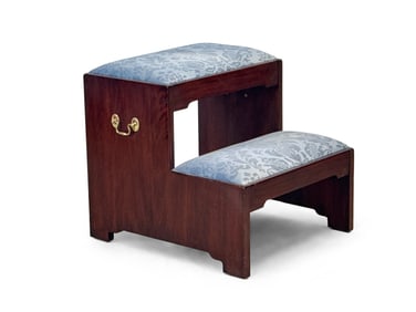 Henkel Harris Chippendale-style Mahogany Bed Steps