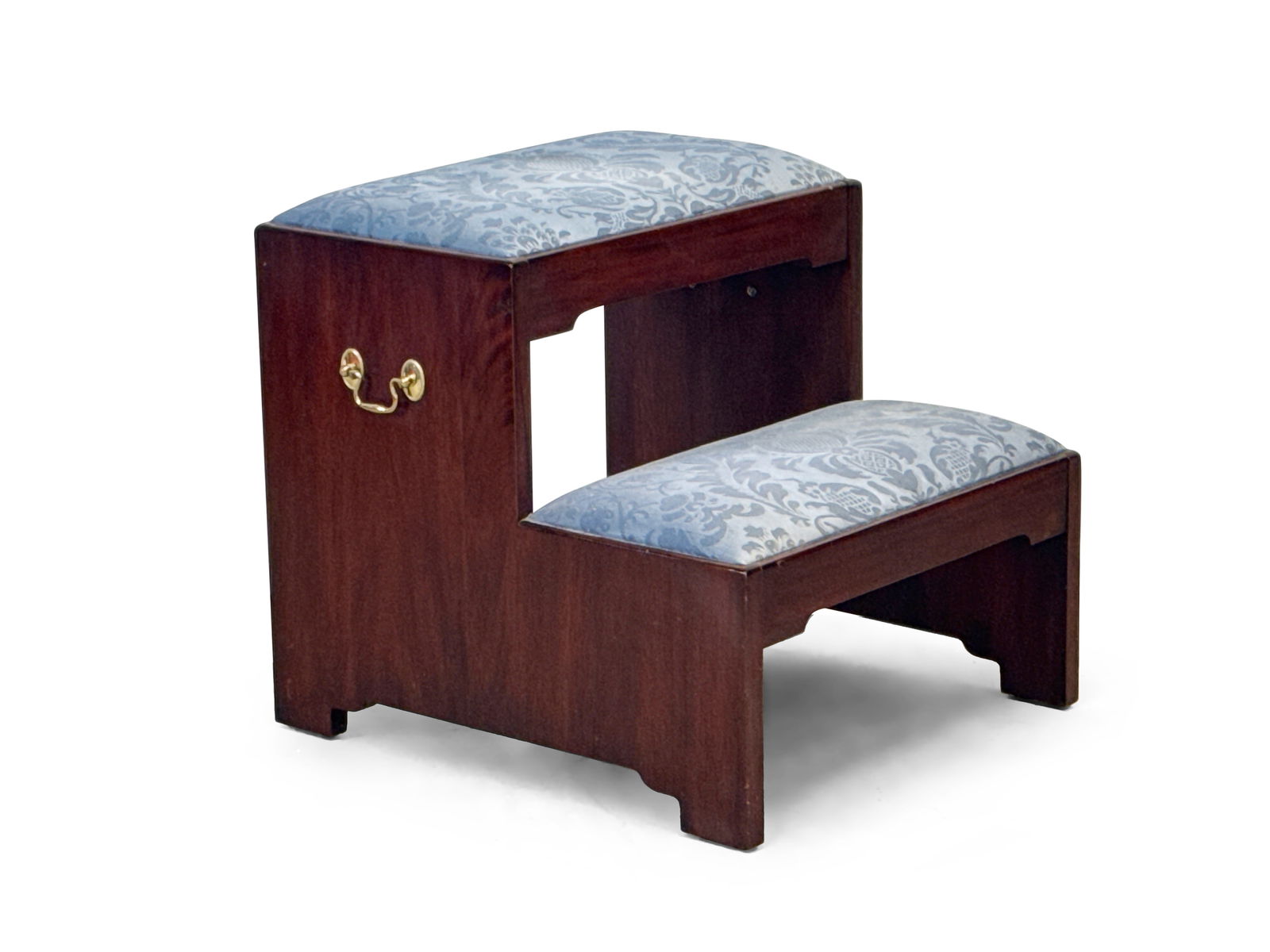 Henkel Harris Chippendale-style Mahogany Bed Steps (1 of 4)