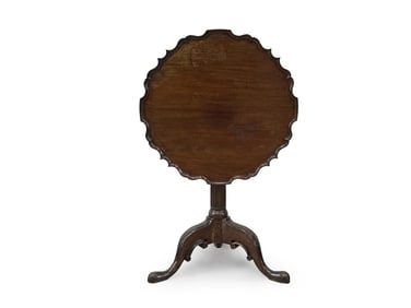 Georgian-style Mahogany Tilt-Top Tea Table