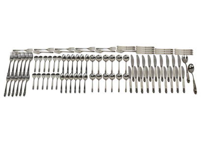 Georg Jensen Acorn Sterling Silver Flatware Service: A 92-piece Georg Jensen Danish sterling silver "Acorn" pattern flatware service. Eight dinner knives are unmarked and may be associated. Approx. 95 ozt total of weighable silver, excluding two sterlin