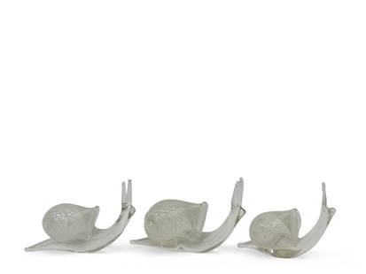 Three Italian Murano Glass Snails: Three Italian Murano glass snail figures. 4in tall x 5in wide. | You have additional shipping options! Philadelphia Metro area delivery, NYC curbside delivery, and other third-party shipper details ar