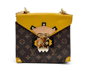 Louis Vuitton Tribal Mask Pochette Purse