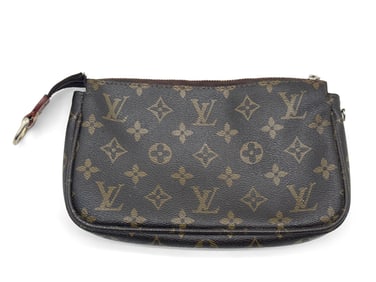 Louis Vuitton Accessoire Pochette