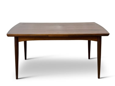 Gudme Mobelfabrik Danish Rosewood Dining Table