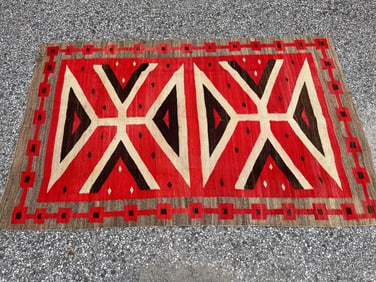 Large Navajo Weaving/Rug, 4ft 5in x 7ft