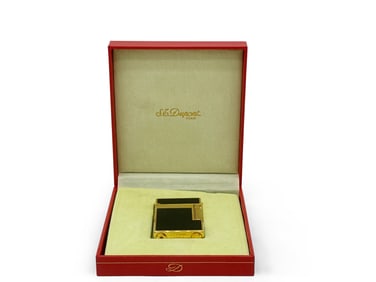 S.T. Dupont Laque de Chine Lighter
