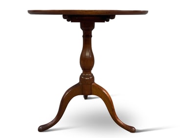 Queen Anne Tilt-Top Tea Table