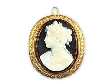 Victorian Gold and Black Onyx Cameo Brooch