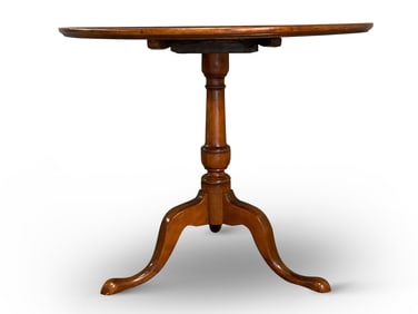 Queen Anne Tilt-Top Tea Table