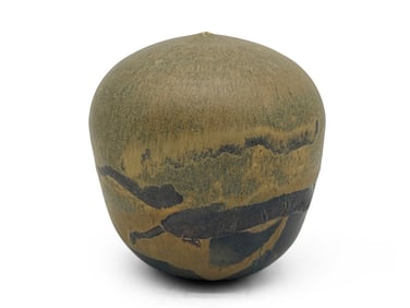 Toshiko Takaezu Closed-Form Vessel with Rattle