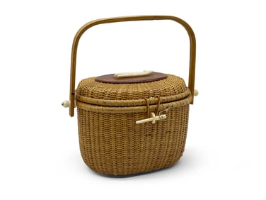 Nantucket-style Basket Purse