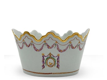 Chinese Export-style Monteith Porcelain Cache Pot