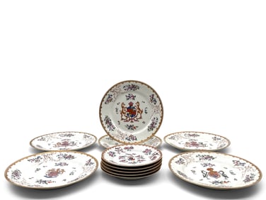 Eleven French Samson Armorial Porcelain Plates
