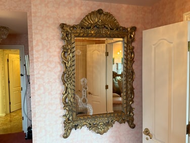 Rococo-style Gilt Wall Mirror