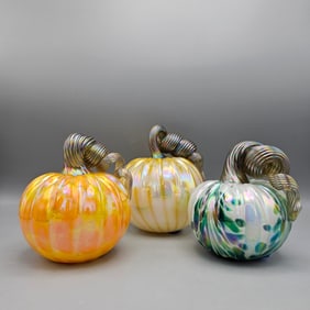 Three Kevin Fulton Art Glass Pumpkins
