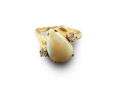 14K Yellow Gold Opal and Diamond Ring