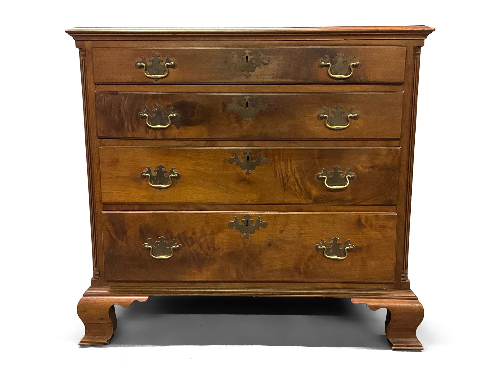 Chippendale Walnut Chest of Drawers (1 of 10)