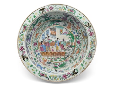 Large Chinese Export Famille Rose Porcelain Basin