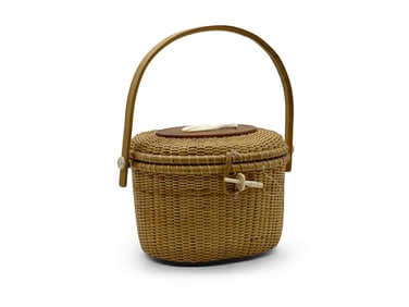 Nantucket-style Basket Purse