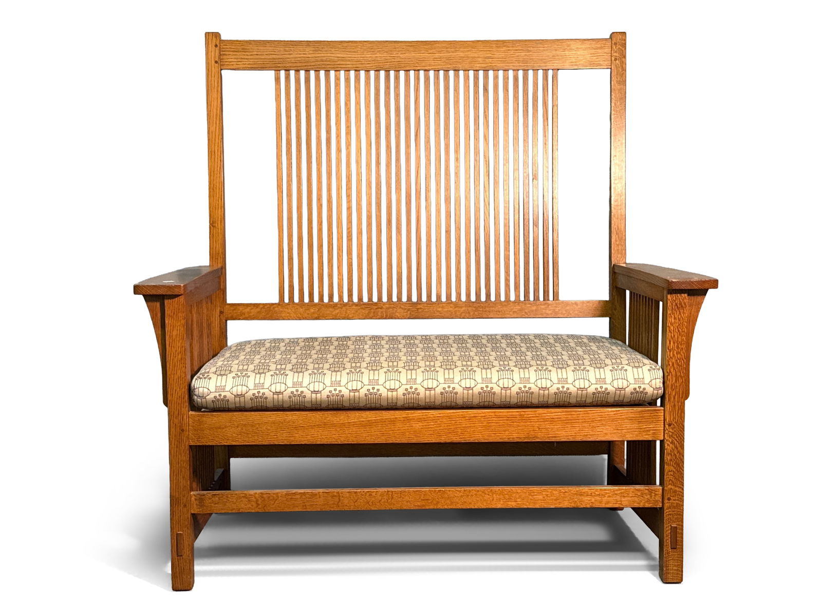 Stickley Arts and Crafts Oak Spindle Settee (1 of 5)