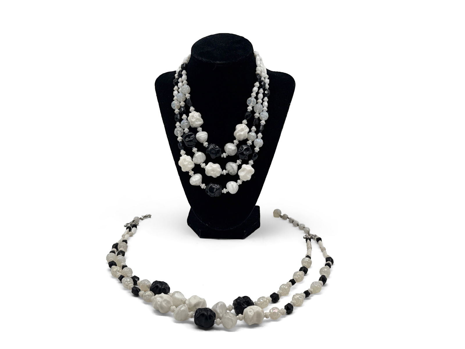 Schiaparelli Black/White Costume Beaded Necklaces (1 of 5)