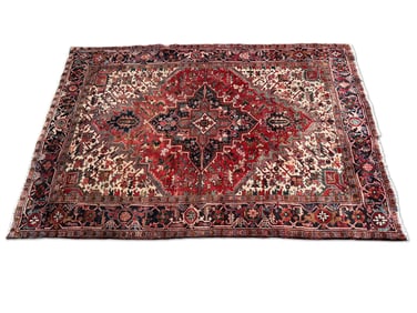 Heriz Room Size Carpet, 7ft 2in x 9ft 8in