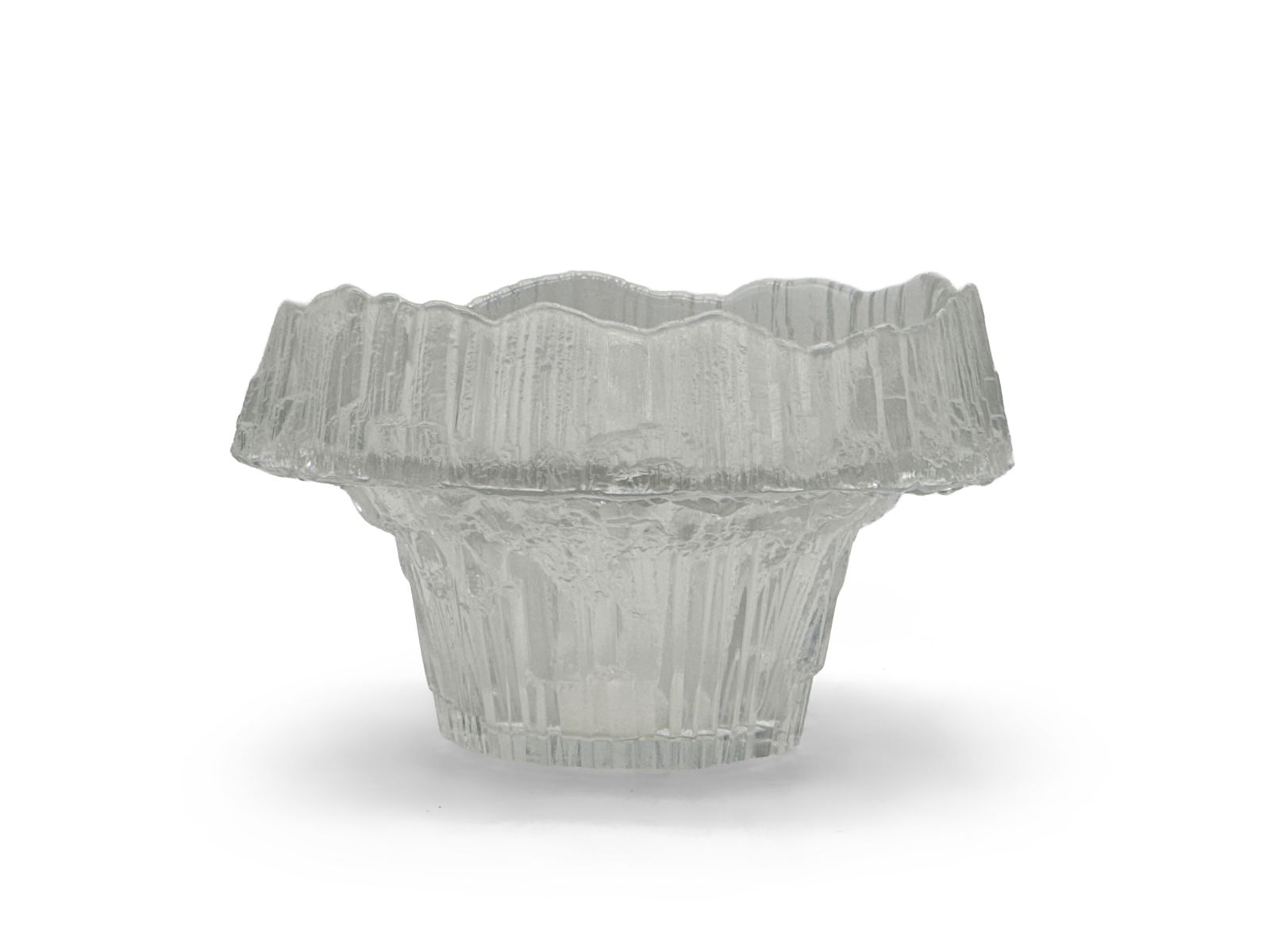 Tapio Wirkkala Stellaria Centerpiece Bowl: A Tapio Wirkkala for Iittala "Stellaria" centerpiece bowl. Signed and etched 3450. Provenance: From the collection of Dr. John Shea of Philadelphia, PA. 6-1/4in tall x 11in wide. | You have additional