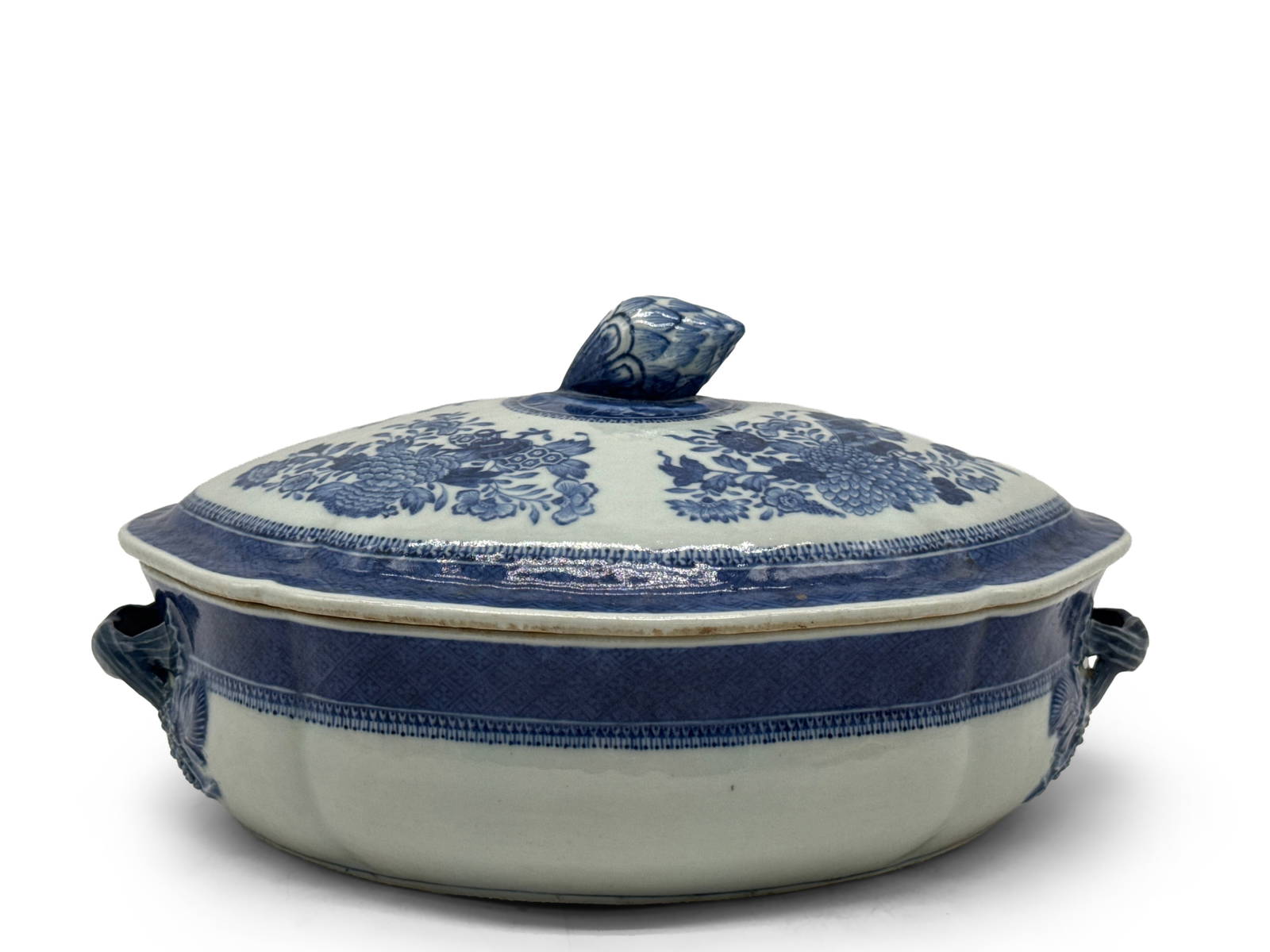 Chinese Export Porcelain Fitzhugh Warming Dish