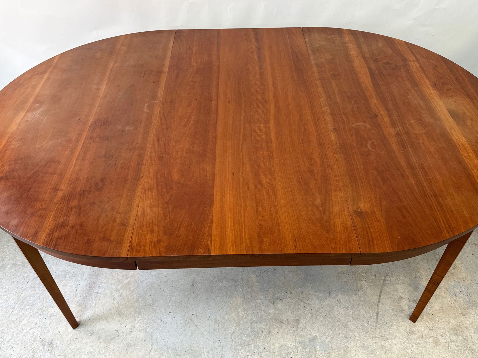 Thomas Moser Cherry Dining Table - 4