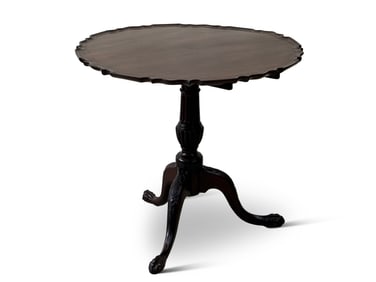 Georgian Mahogany Tilt-Top Tea Table