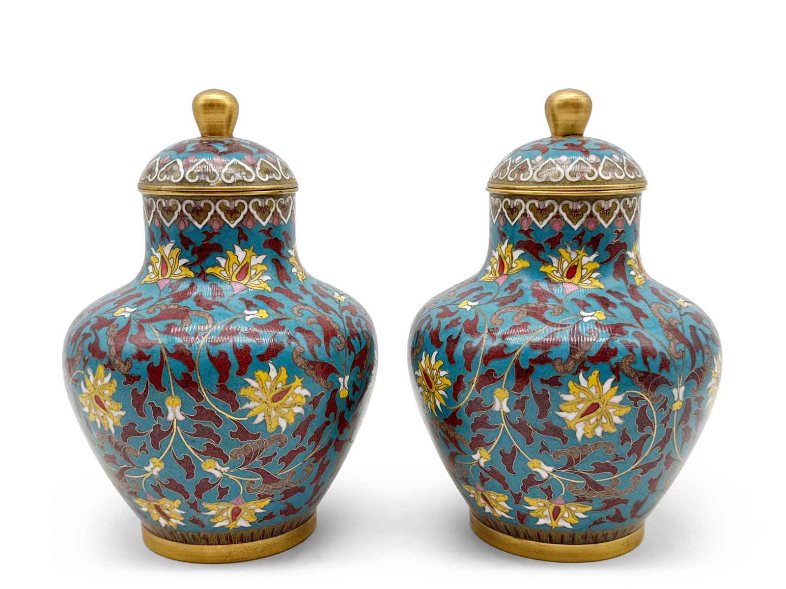 Pair of Chinese Cloisonné Lidded Vases (1 of 8)