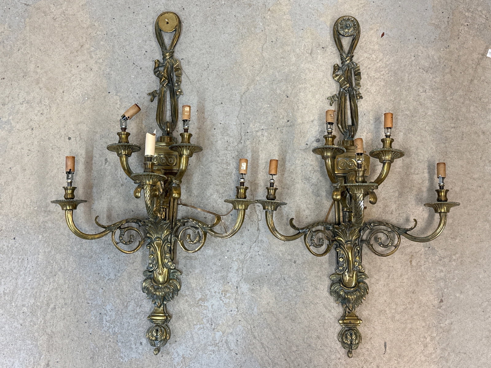 French Louis XVI-style Bronze Wall Sconces (1 of 7)