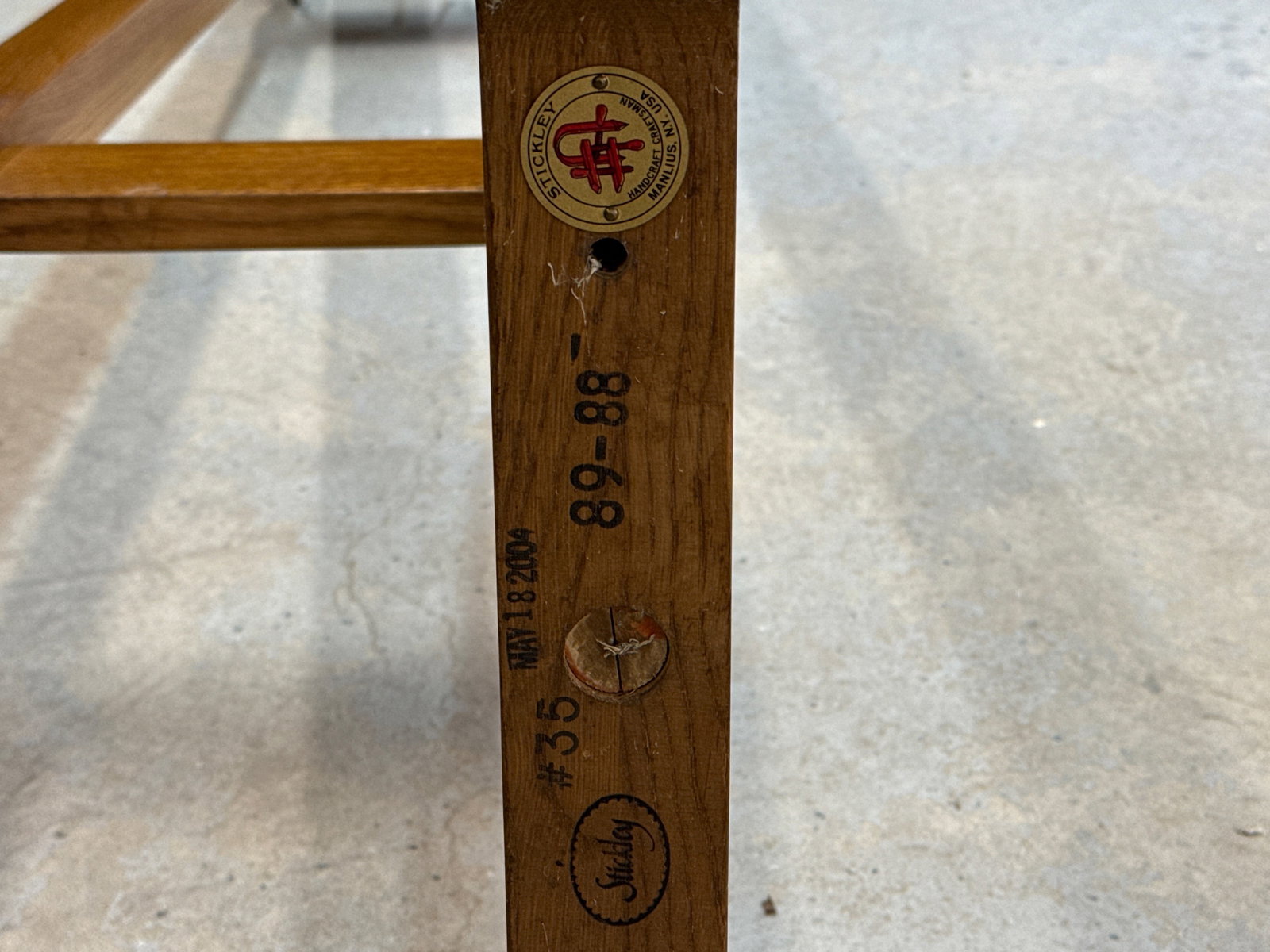 Stickley Arts & Crafts Oak Coat Rack - 5