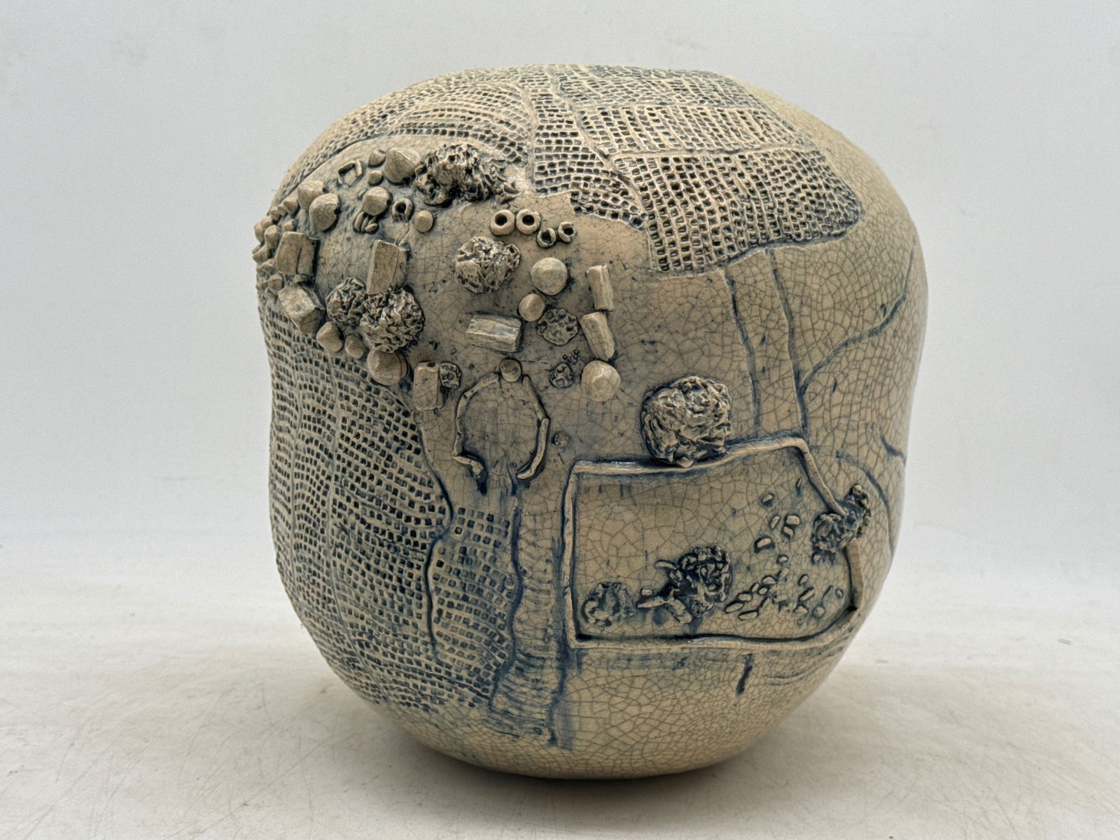 Two Sue Sutton Studio Pottery Vases - 2