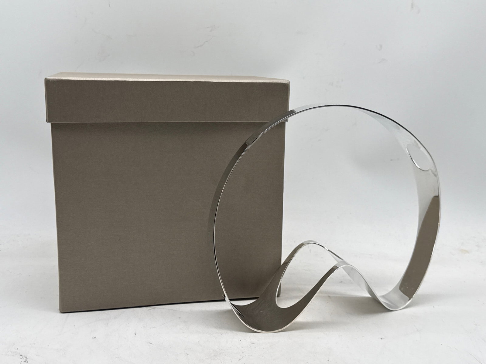 Christofle Wine Bottle Stand (1 of 5)