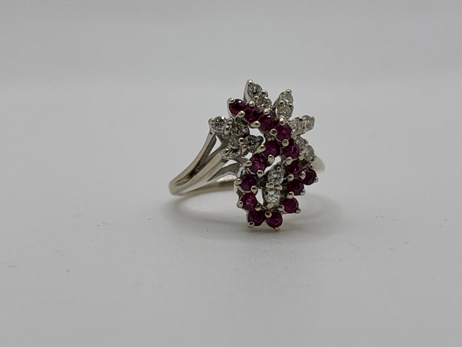 14K Diamond and Ruby Cluster Ring - 5