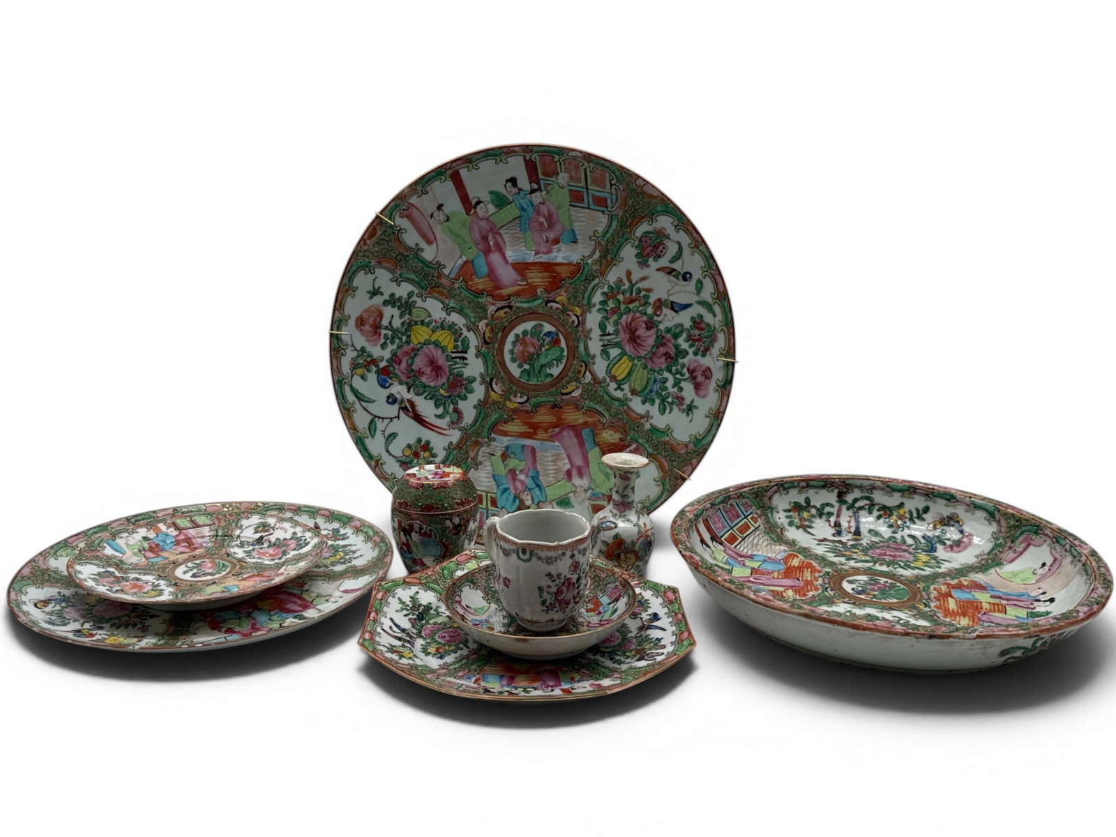 Nine Piece Chinese Export Rose Medallion Grouping (1 of 13)